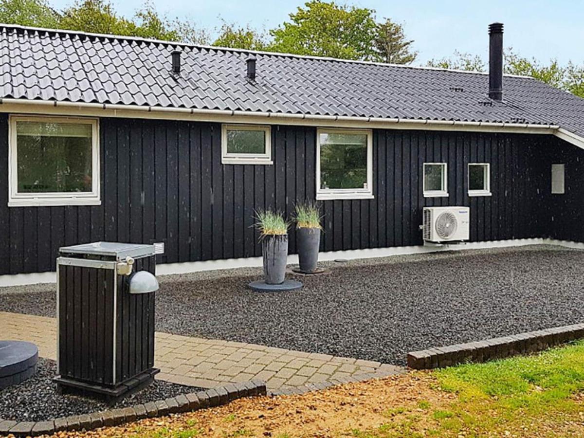 6 Person Holiday Home In Хеммет Экстерьер фото