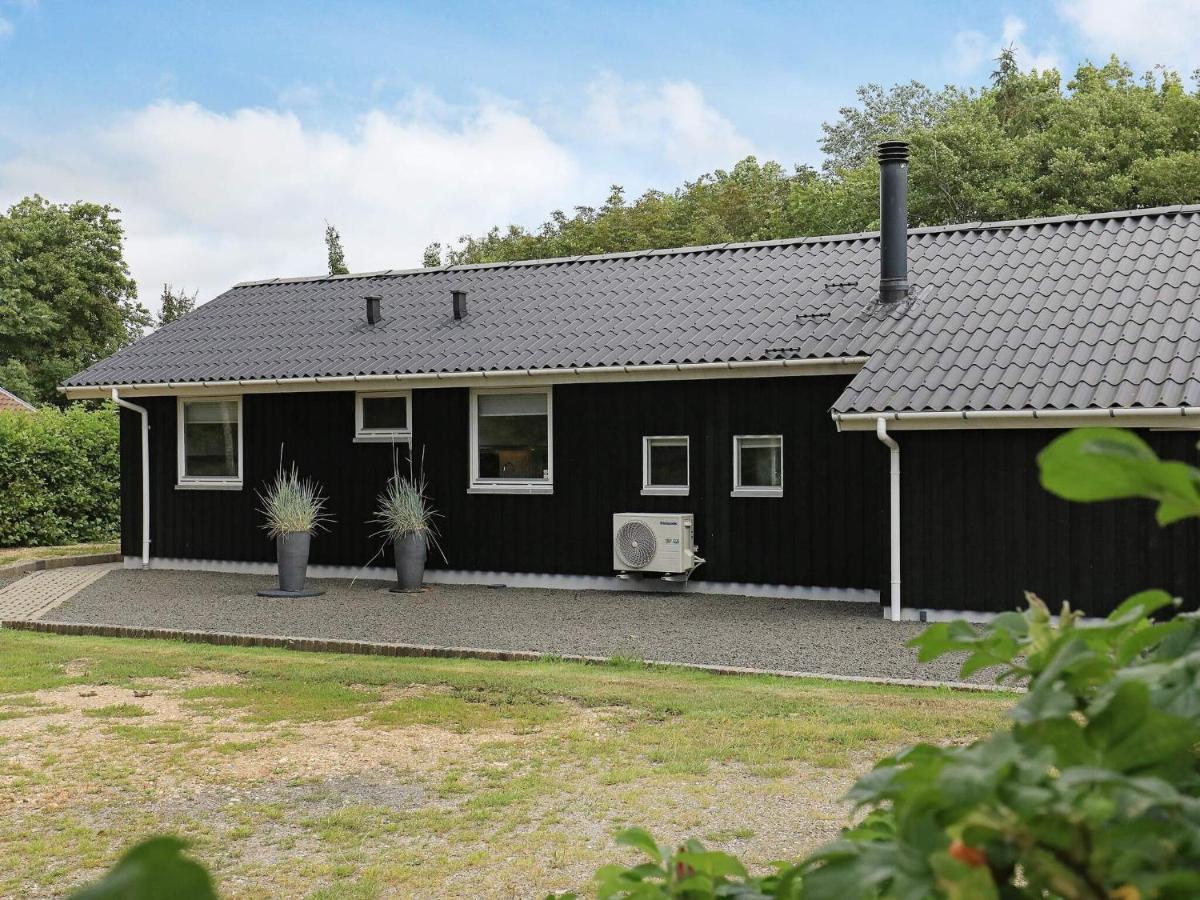 6 Person Holiday Home In Хеммет Экстерьер фото